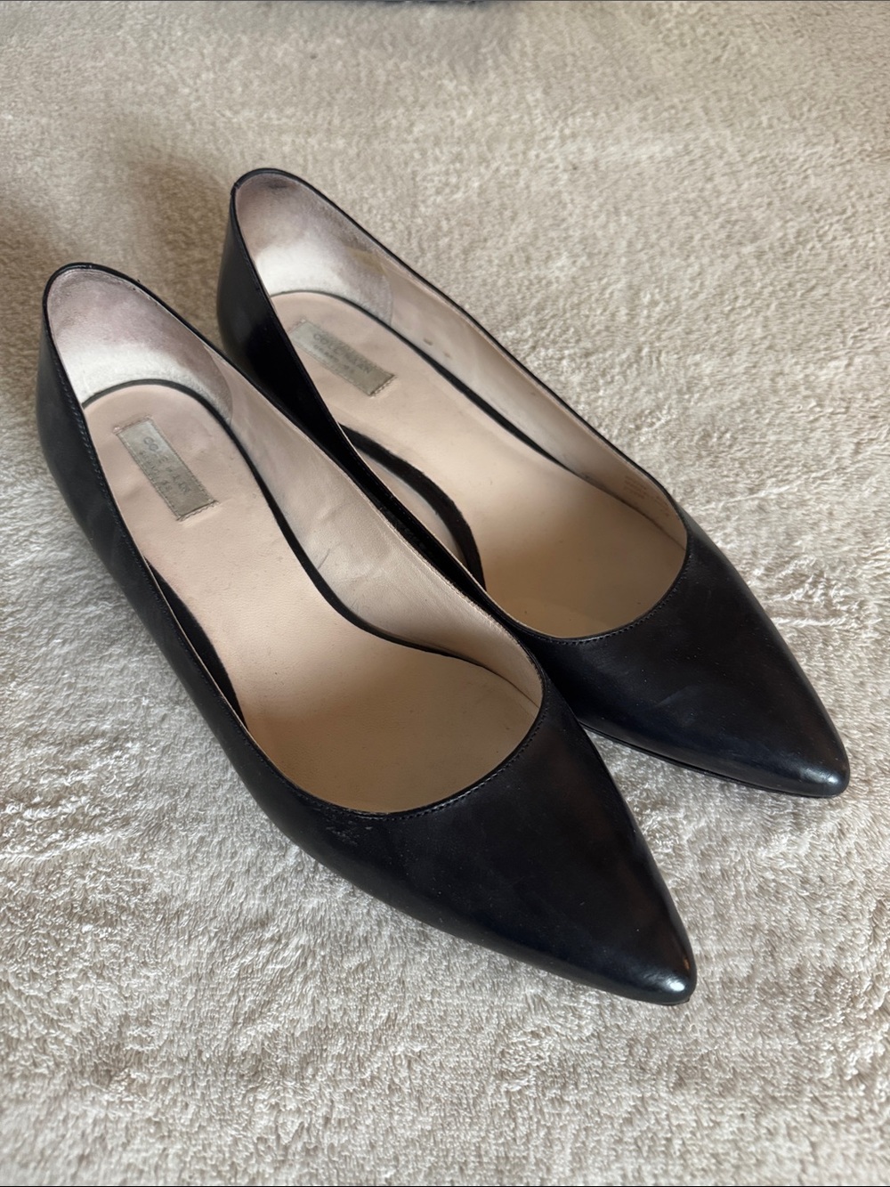 Cole Haan Classic Women's Pointed-Toe Flats. Size 8.5. Black